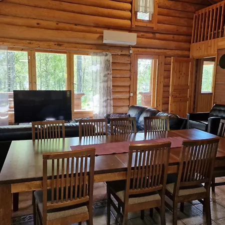 Vacation Kuhmanne Chalet *